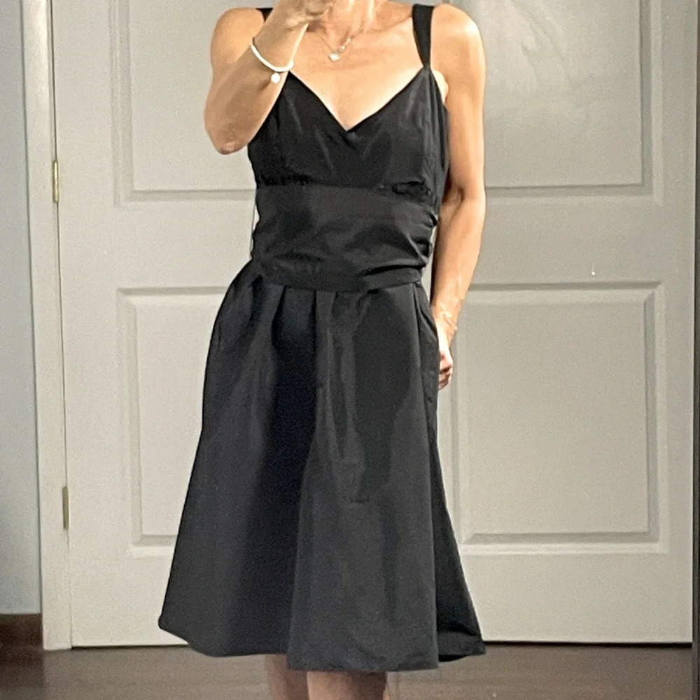 Chaiken Black Silk Blend Cocktail Party Dress size 4
